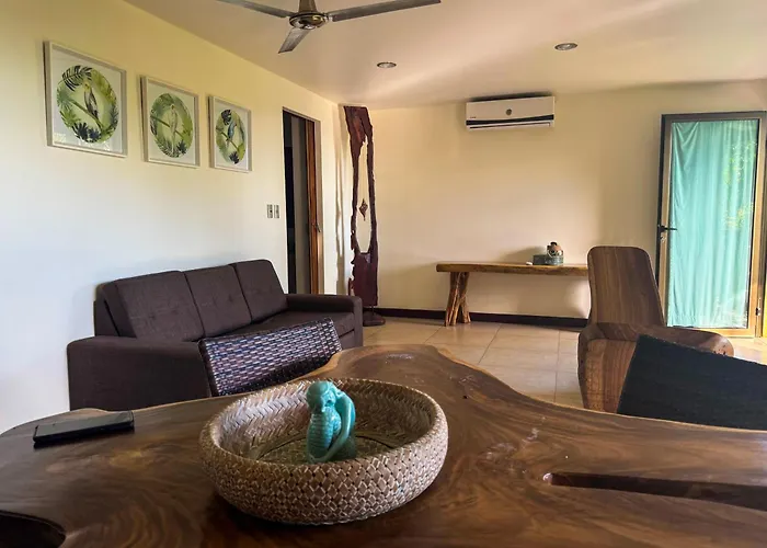 Cocobolo Boutique San Juanillo