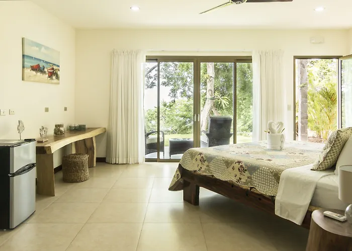 Cocobolo Boutique Hotel
