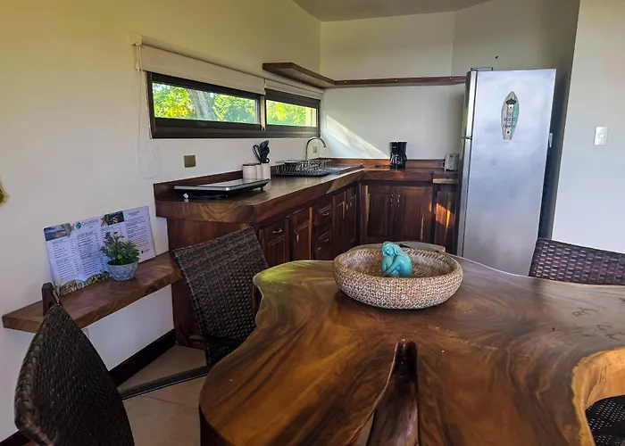 Cocobolo Boutique 3*